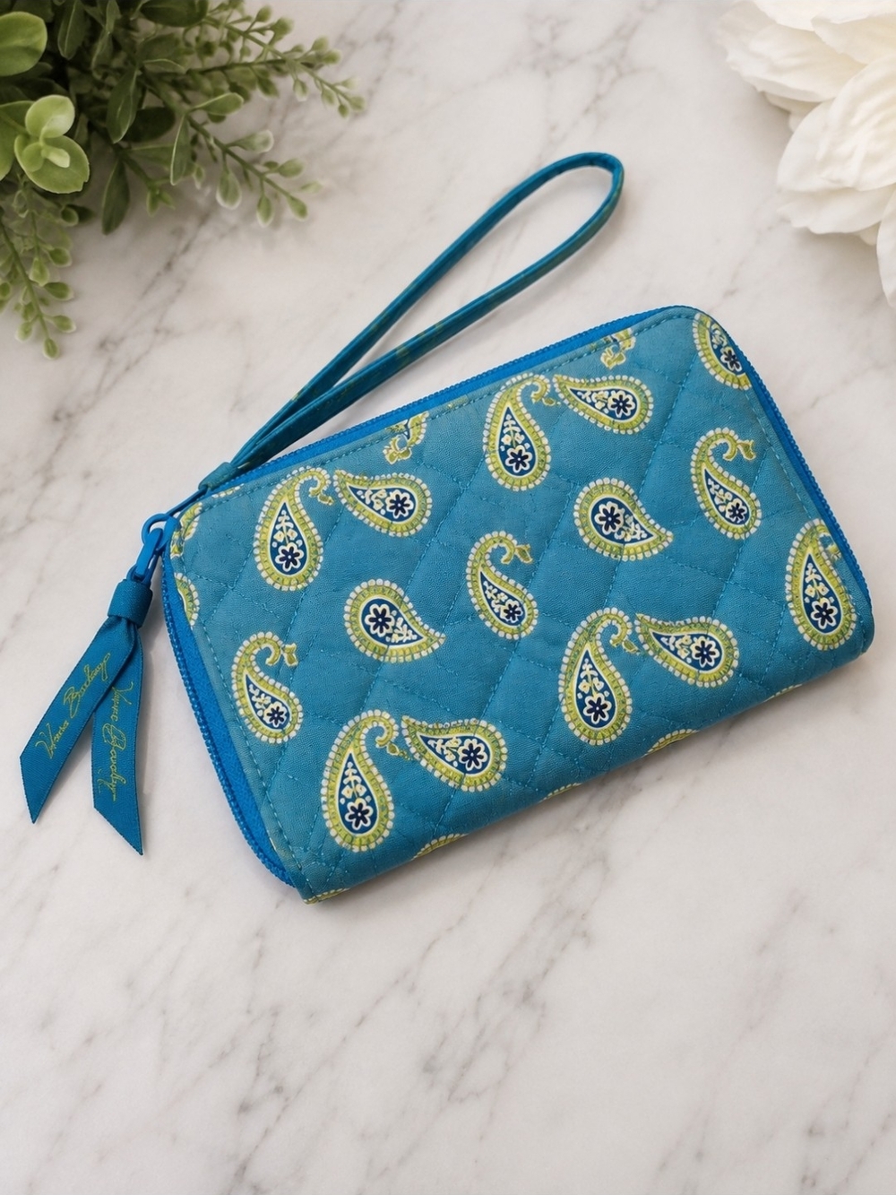 Vera Bradley Teal Turquoise Lime Green Quilted Wallet Wristlet w/ Paisley Print